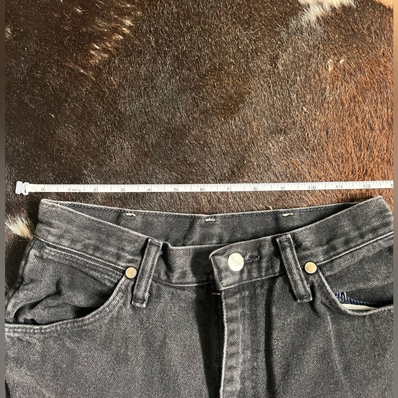 Vintage Wrangler High Rise Black Jeans - Picture 3 of 5
